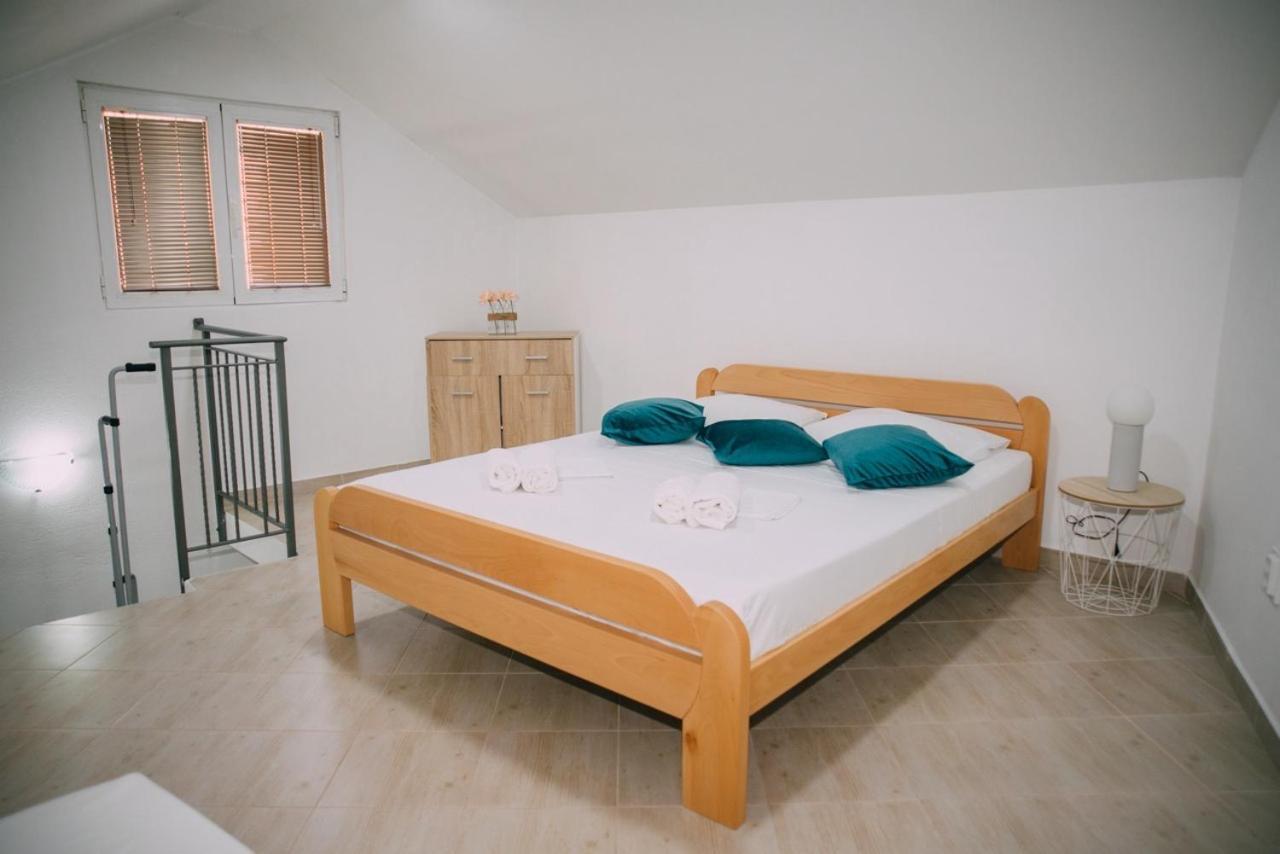 Lovely Apartment Moki Near The Center Kotor Exteriér fotografie